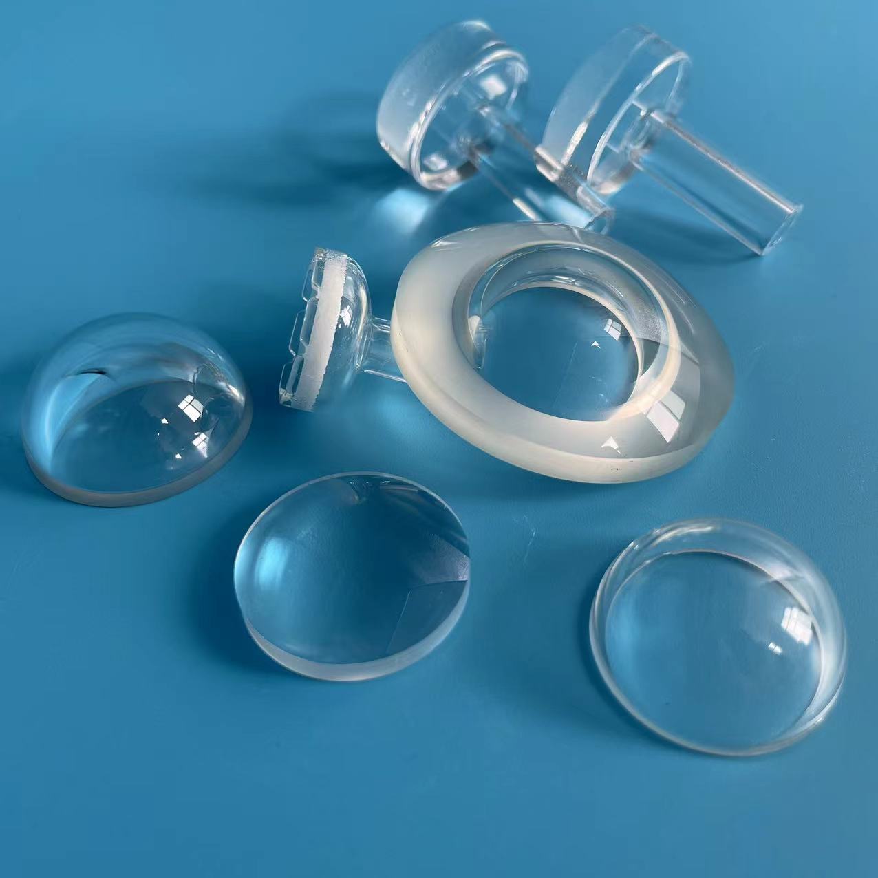 Custom fused quartz plate, disc and viewport window components