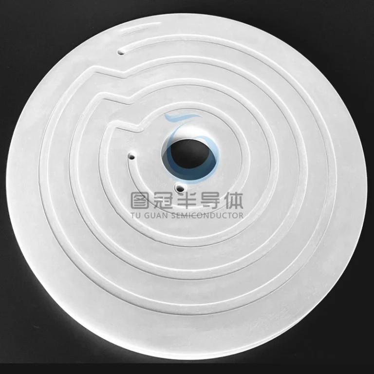 Circular ceramic cover plate with concentric grooves and central hole for semiconductor processing equipment